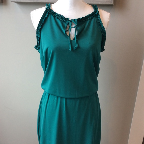 WHBM Dress - Picture 3 of 9